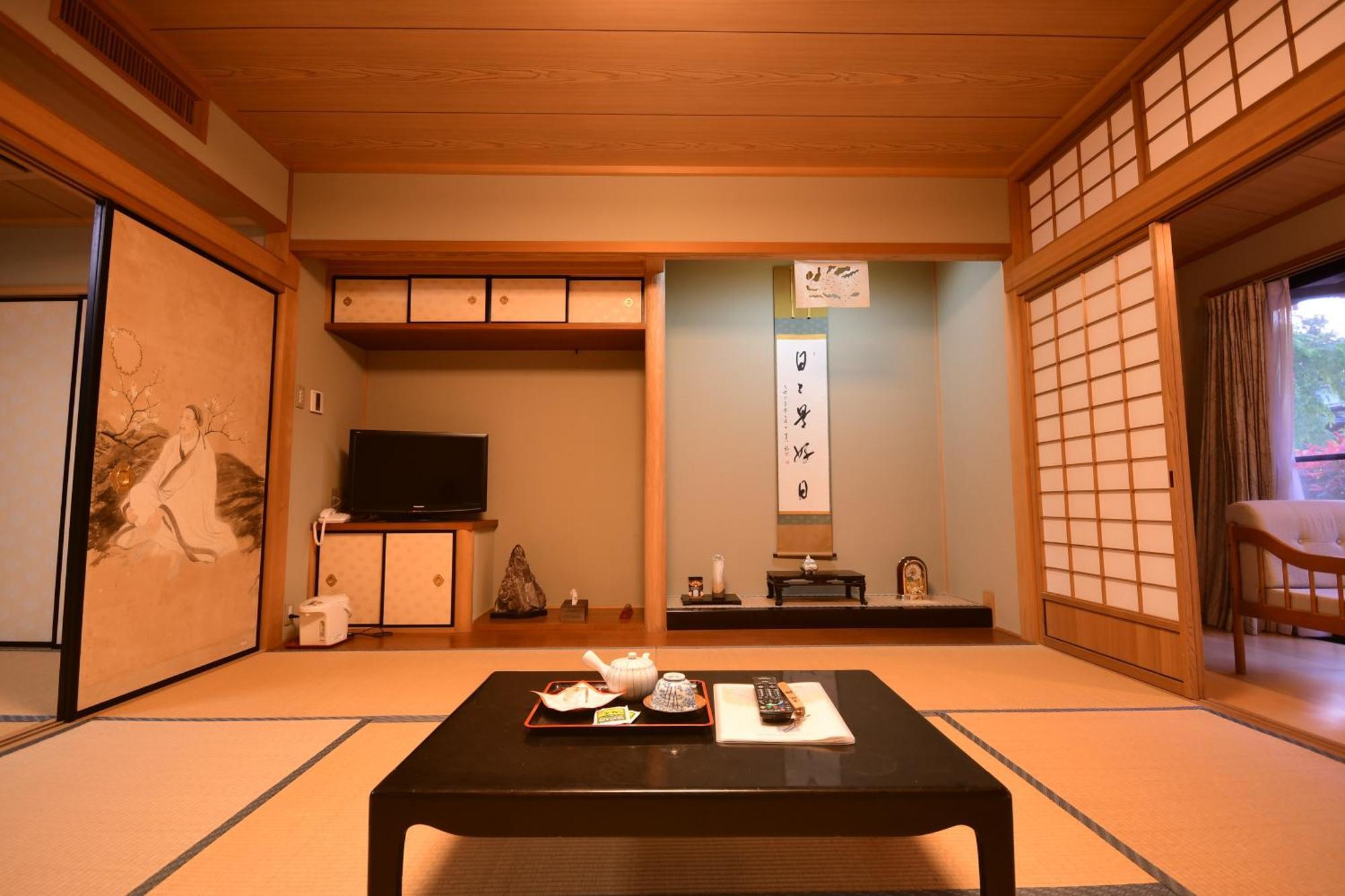 Koyasan Shukubo Fugenin Hotel Exterior photo