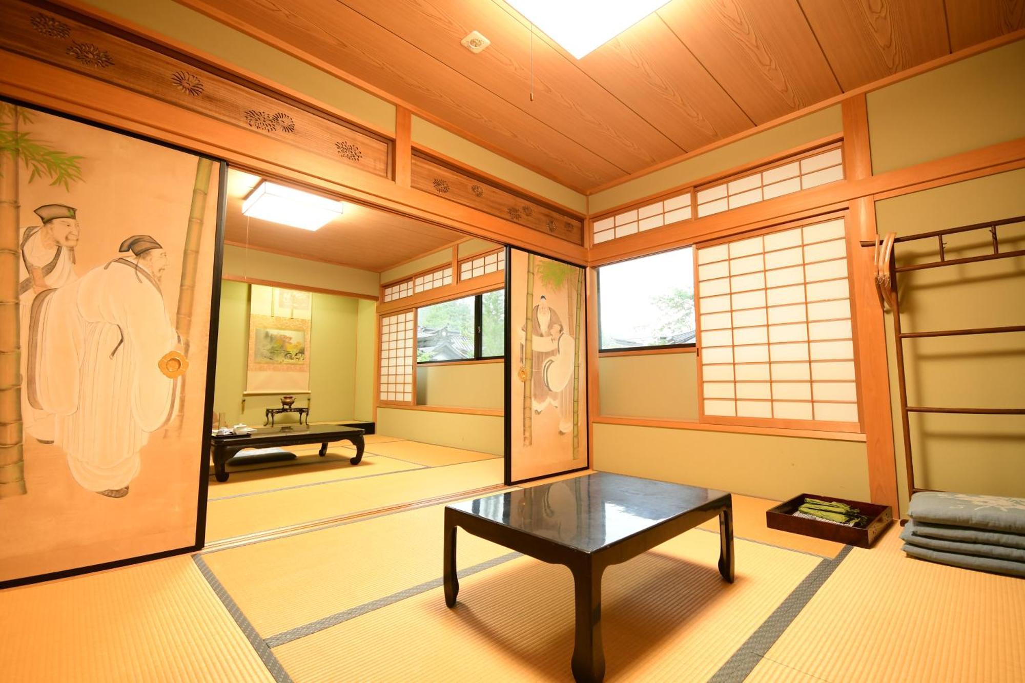 Koyasan Shukubo Fugenin Hotel Exterior photo
