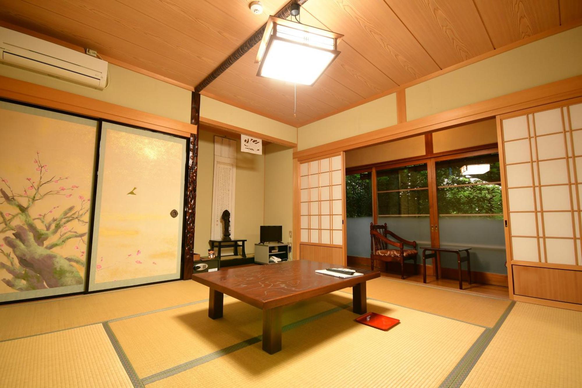 Koyasan Shukubo Fugenin Hotel Exterior photo